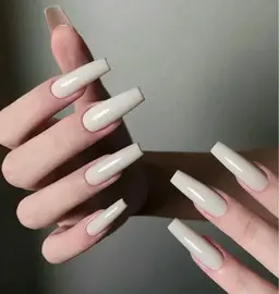 平日限定‼️チップ長さだしワンカラー💅💅