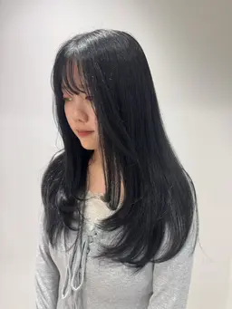 【🩷コスパ最強🩷】透明感ワンカラー➕炭酸泉🎀就活前の明るくできる黒染めも◎白髪染め/メンズも大歓迎!!