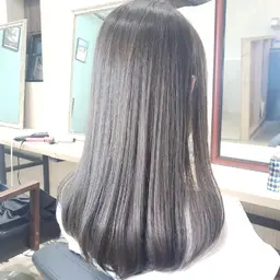 前髪カット.カラー.トリートメント.コテ巻きOK、