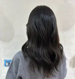 🐣圧倒的透明感イルミナカラー+マイクロバブル🐣