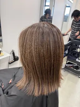 カット＋ハイライトカラー