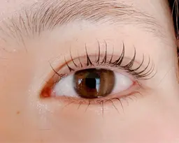 【無料モデル】上まつげパーマ(仕上げコーティング付き)