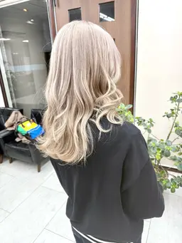 ☆ブリーチ+カラー🦄(リタッチでも可)✨