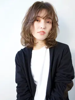 クセや骨格に合わせたパーソナルカット