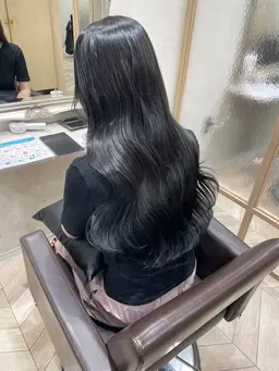 明るく戻せる黒染めカラー