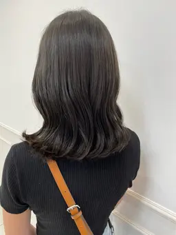 うる艶カラー&Aujua2stepトリートメント(ブロー料金込)