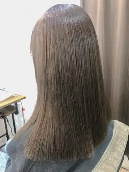 「伸ばし中の方へ」整え枝毛カット‪✂︎‬＋内部補修トリートメント💍