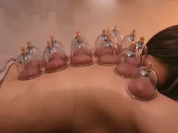 背面カッピング✖️リンパマッサージ 30分