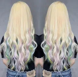 💖可愛いちらリズム💖インナーカラー(ブリーチ有り）＋潤いトリートメント