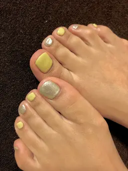 フット　2カラーアレンジ(ドライケア込み、オフなし)