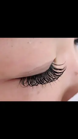 平日13時​〜​使用可能⭕️オフ込みフラットラッシュ120本〘LED変更＋800円〙