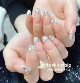 ガラスフレンチネイル/ダブルフレンチ/変形フレンチ/結婚式ネイル👸上品ネイル💎手描きネイル☕️スートン10個付き