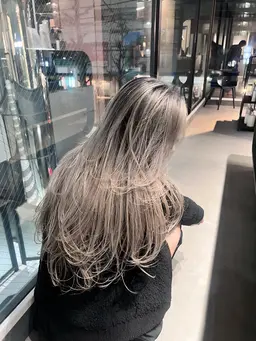 『成人式&冬休み限定』✨ケアブリーチ×ハイトーン×ケラチントリートメント✨