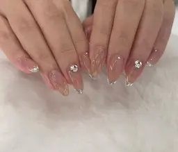 【大人気No.1】☆♪キラキラ可愛い☆♪ガラスフレンチ☆♪            🌸初回ジェルオフ無料です。🌸