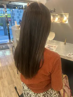 ❄️おすすめ❄️カット+艶カラー+トリートメント