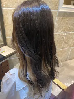 ✨インナーカラー&イヤリングカラー✨カットは別料金になります！