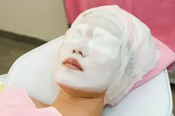 より若く【しわたるみケア！小顔◎】リンパ＋形状記憶パック