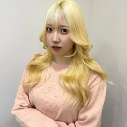 お出かけ前に♡！コテ巻き＋顔周りカット💫