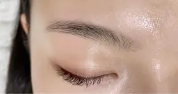 アイブロウスタイリング