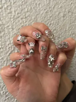 5000円🎉【オフ込み】時間内パーツ乗せ放題🍓💎🥝💎🍓💎🥝キャンペーン価格 持ち込みデザイン/痛ネイル