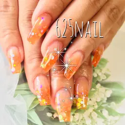 【スカルプ】人気No.2♡10本長さ出し＋ラメorホログラデ＋ストーン10粒¥8000