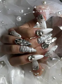 長さだし♥️10本デザインやり放題、小パーツつけ放題