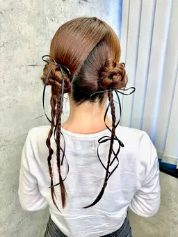 9:00〜16:00ヘアセット3300円