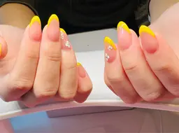 フレンチネイル