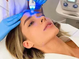 【❤️水素ピーリング❤️】高濃度水素ハイドラフェイシャル・毛穴洗浄→ヒアルロン酸導入+選べる美容液導入✨💕