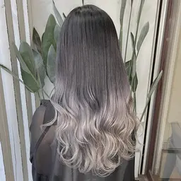 🎨グラデーションカラー🎨＋CMCトリートメント‼️