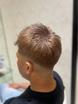 【男性限定】【ブリーチ無しダブルカラー】メンズカット＋トリートメント込み