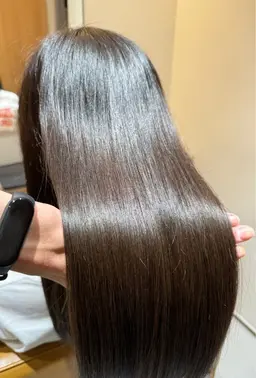 【艶髪】超高濃度水素ケアストレート＋超特濃型トリートメント🤍🪽