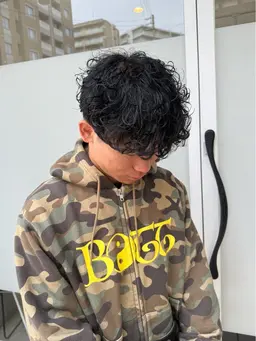 【卒業生対象価格◎】高校生メンズカット＋似合わせパーマ✨