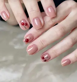 シンプル持ち込みデザインネイル(デザイン2本🎀)