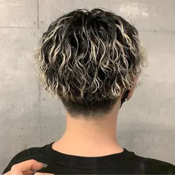 【メンズカット+ツイスト、スパイラルパーマ+保湿トリートメント】ツイスパ、ツイストスパイラル、ウェーブパーマ