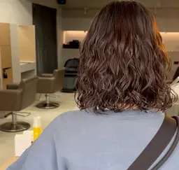【毎週水曜日 18:00-】レディース限定🩰カット+パーマ+トリートメント꙳ꕀ️🚺ロング、ミディアム
