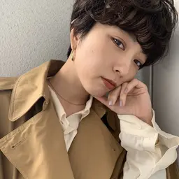 ✨️平日限定✨️似合わせ◎カット+うる艶カラー+マッサージシャンプー　白髪染め&おしゃれ染めOK　6600円