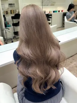 【営業後限定モデル様】ブリーチ➕オンカラー🎀