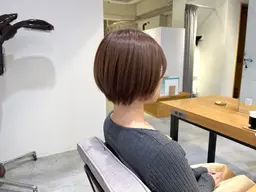 【平日限定】カット×艶カラー、ケアトリートメント