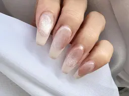 【オフなしの方】◇大人気のワンホンネイル!!◇ベースマグ×フレンチ☆カラー変更OK！