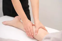 【むくみ・セルライト・肩こり】リンパマッサージ選べる半身　45分