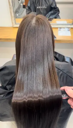 【📖ミニモ学割価格🎓】☀️朝の支度が楽になる巻ける髪質改善ストレート+簡易トリートメント✨️