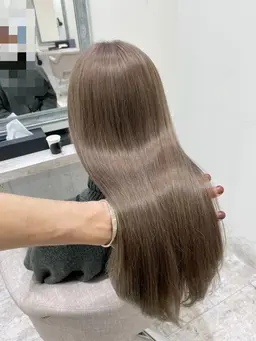 当日のみ◎12月前半限定【光艶カラーコース】似合わせカット+《艶イルミナカラー》+水分補給Tr