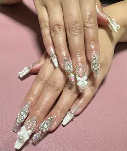 🎀初回限定🎀【オフなし】お持ち込みデザイン【チップ長さ出し】(甘皮ケア込み)