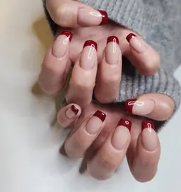 フレンチネイルデザイン💅🏻