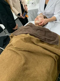 ハーブピーリング