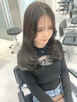 ダメージレス艶カラー＋プレトリートメント🎁❤️