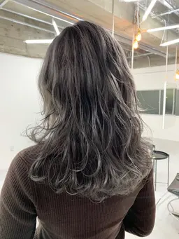 ほそく細かく‼︎【ナチュラルハイライト💛】×トリートメント