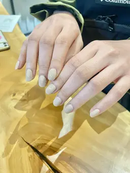 🌙パラジェル🌙 ワンカラーネイル 🪡(オフ有)¥4500土日祝+1000円※サンプルから選んでいただきます◎