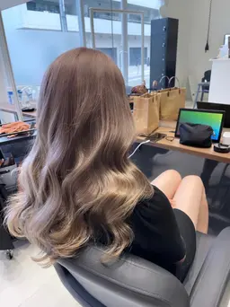 ✨透明感抜群Wカラー×ブリーチ専用全工程treatment(ケアブリーチ込み)🎊